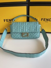 Fendi original baguette shoulder OL22122204