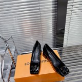 Louis Vuitton women high heel 5.5cm shoes HG22122902