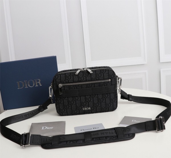 Dior Original Oblique Camera bag Montaigne Canvas BF230030215