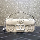 Valentino Origina Calfskin Medium Garavani Supervee YG23030801