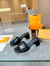 Louis Vuitton sandal shoes HG230031105