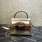 Valentino Origina Calfskin garavani vsling shoulder bag YG23041208