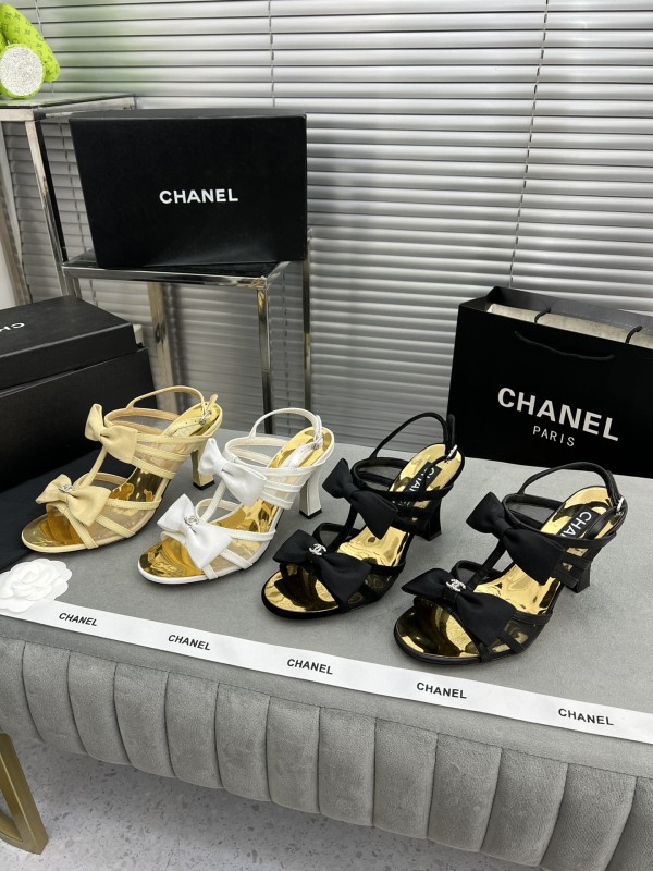 Chanel high heel 9cm shoes HG23041402