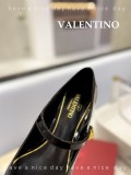 Valentino women flat shoes HG23042109