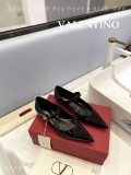 Valentino women flat shoes HG23042109