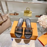 Louis Vuitton sandal shoes HG23050503
