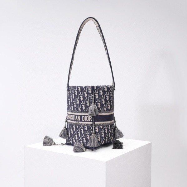 Diorr original Dioraddict shoulder bag DZM23061408