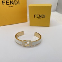 Fendi 1:1 jewelry bracelet yy23072406