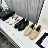 Chanel flat shoes HG23081707