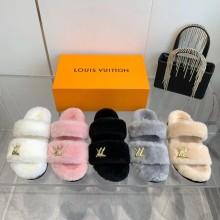 Louis Vuitton women flat shoes HG23102404