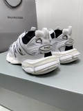 B*alenciaga Unisex Sneakers 23110110