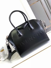 Givenchy original leather Antigona tote bag Medium size A127 23112409