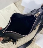 Givenchy original leather VOYOU shoulder bag A127 23112411