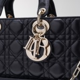 Dior original MEDIUM LADY D-JOY BAG DMZ23112702