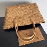 Bottega Veneta Original Medium CABAT tote bag XMYJ312037