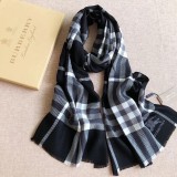 B*urberry Scarf cashmere 70-200CM AN23120504