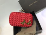 Bottega Veneta Small Knot Evening Bag XMYJ312051