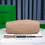 Bottega Veneta Original Medium Pouch shoulder bag XMYJ312046