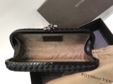 Bottega Veneta Medium Knot Evening Bag XMYJ312047