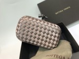 Bottega Veneta Small Knot Evening Bag XMYJ312052