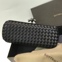 Bottega Veneta Medium Knot Evening Bag XMYJ312047