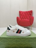 G* UCCI Unisex Sneakers 23120834