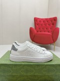 G* UCCI Unisex Sneakers 23120837