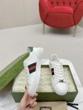 G* UCCI Unisex Sneakers 23120833