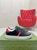 G* UCCI Unisex Sneakers 23120833