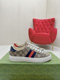 G* UCCI Unisex Sneakers 23120832