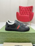 G* UCCI Unisex Sneakers 23120833