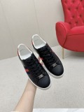 G* UCCI Unisex Sneakers 23120833