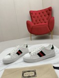 G* UCCI Unisex Sneakers 23120833