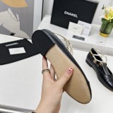 Chanel flat shoes HG23122209