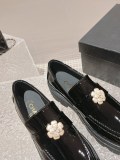 Chanel flat shoes HG23122215