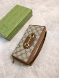 Guccii GG Supreme pouch 621892 GZ24012107