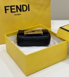 Fendi original vintage F shoulder HL24022605