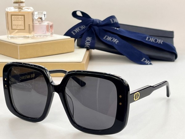 D*IOR Sunglass shangmei 24030510