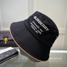 B*URBERRY Hat AN 24032012