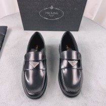 P*rada  Dress shoes leather JBNX 24032807