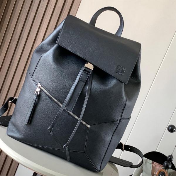 LOEWE original leather puzzle Backpack D32 24041901