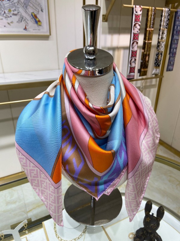 F*ENDI Scarf 90-90CM Silk AN24042406