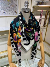 G*ucci Scarf cashmere 140-140CM AN24042701