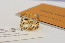 L* V 1:1 jewelry yy24042966