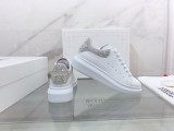 A*lexander McQueen Sneakers WM24051511