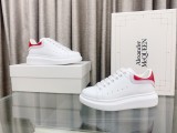 A*lexander McQueen Sneakers WM24051510