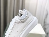 A*lexander McQueen Sneakers WM24051509