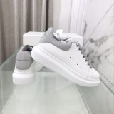 A*lexander McQueen Sneakers WM24051518