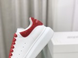 A*lexander McQueen Sneakers WM24051511