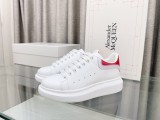 A*lexander McQueen Sneakers WM24051510